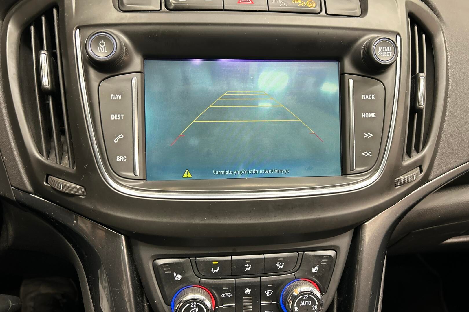 Opel Zafira iso kuva 18