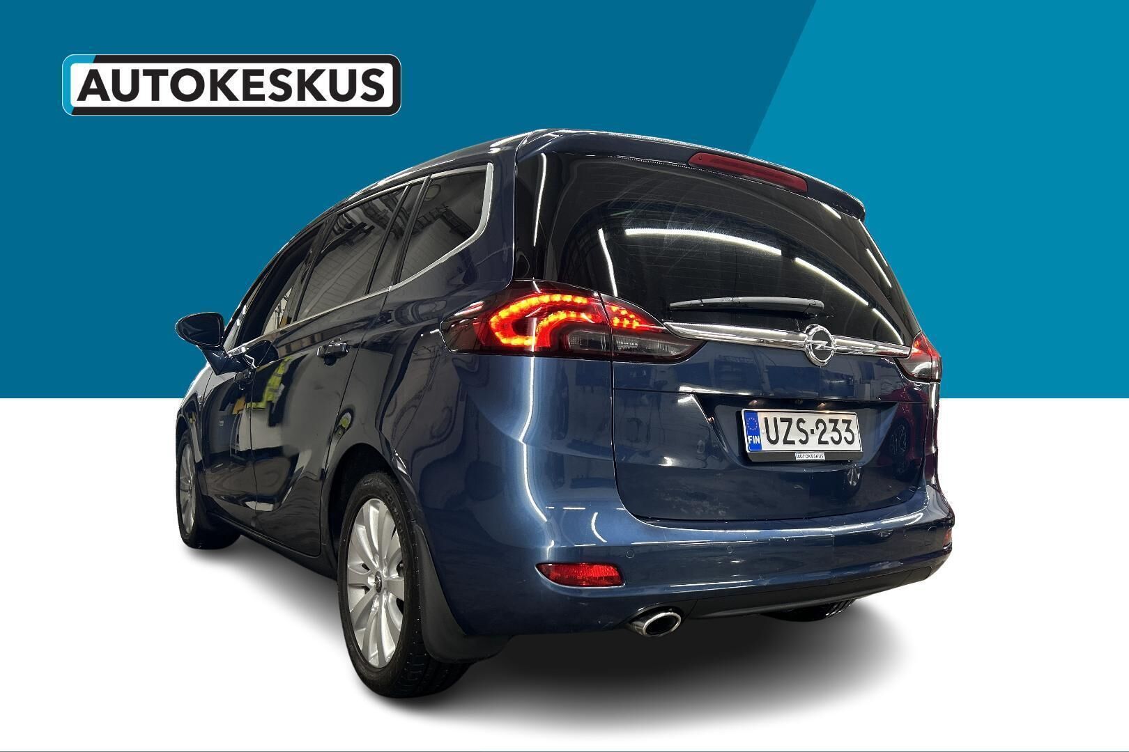 Opel Zafira iso kuva 6