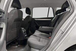 Skoda Octavia esikatselu 10