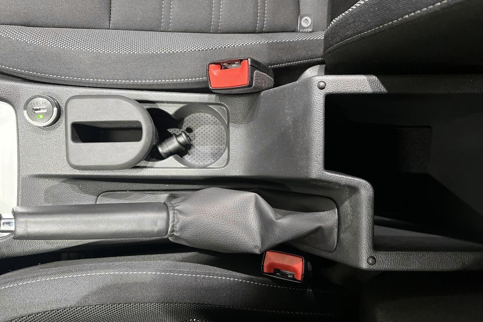 Skoda Octavia iso kuva 23