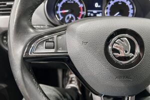 Skoda Octavia esikatselu 25