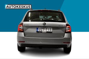 Skoda Octavia esikatselu 6