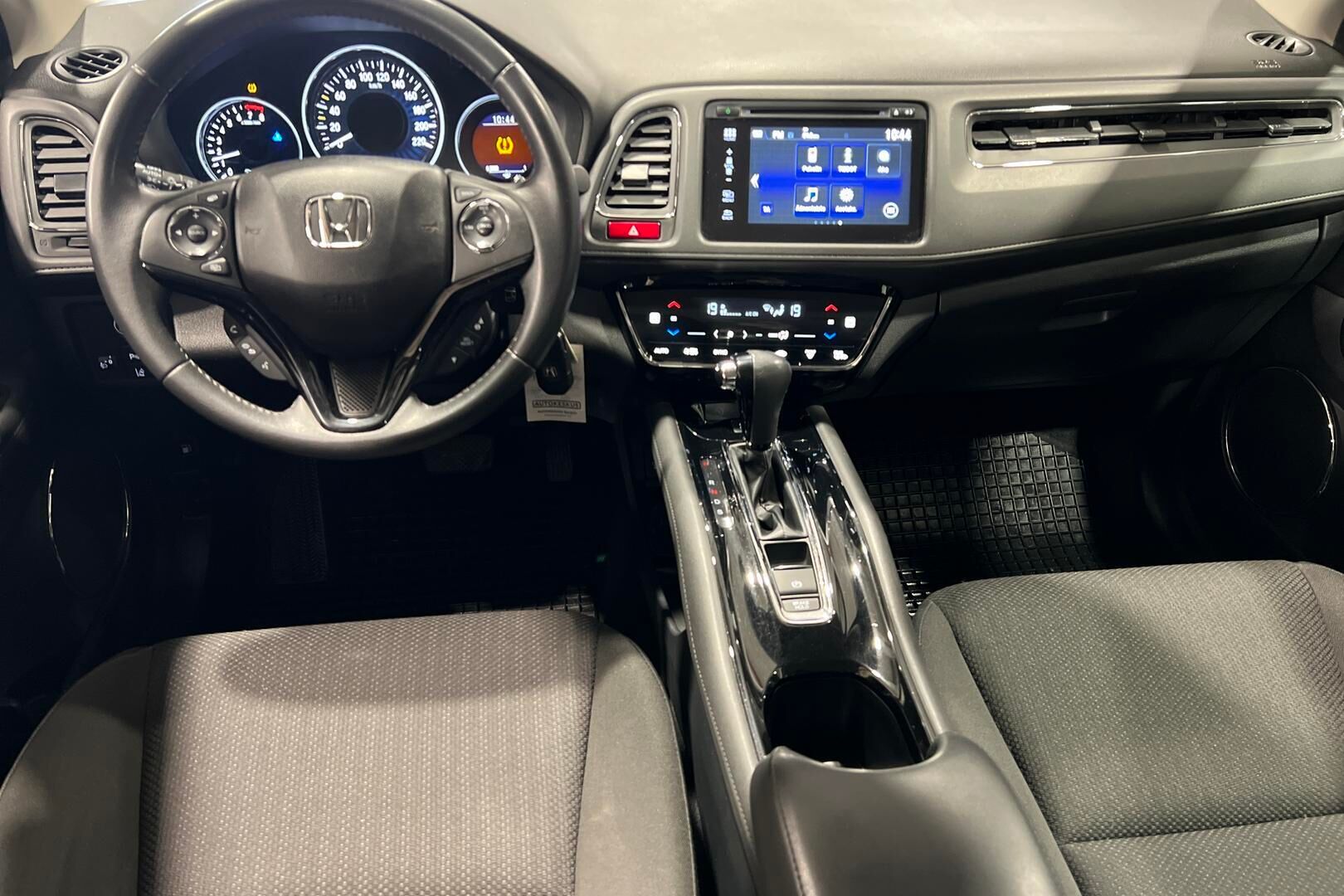 Honda HR-V iso kuva 11