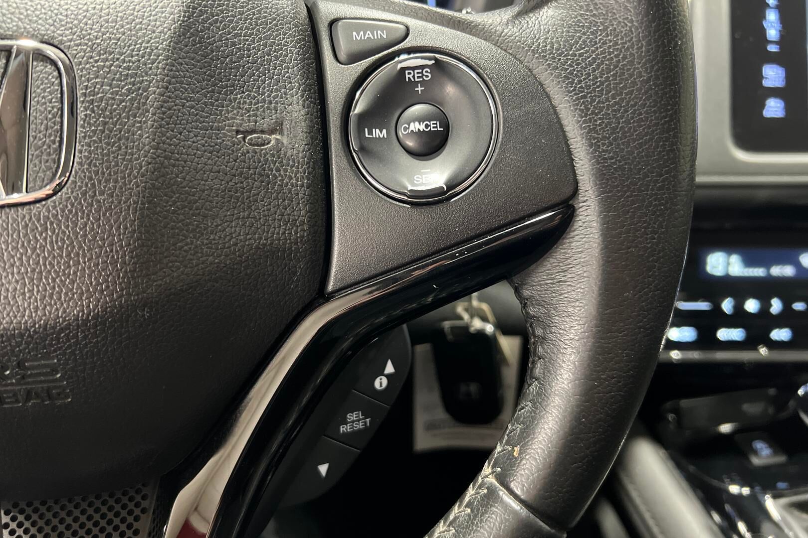Honda HR-V iso kuva 15