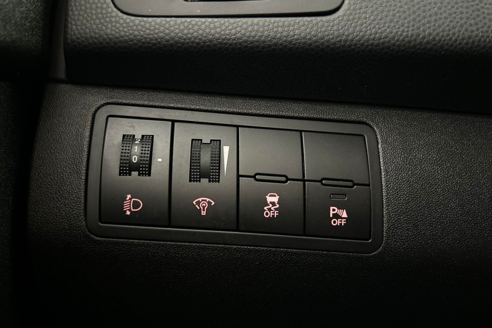 Kia Venga iso kuva 17