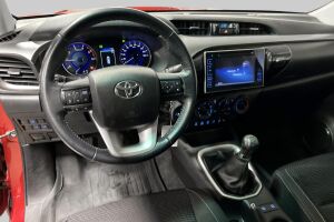 Toyota Hilux esikatselu 10
