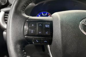 Toyota Hilux esikatselu 18