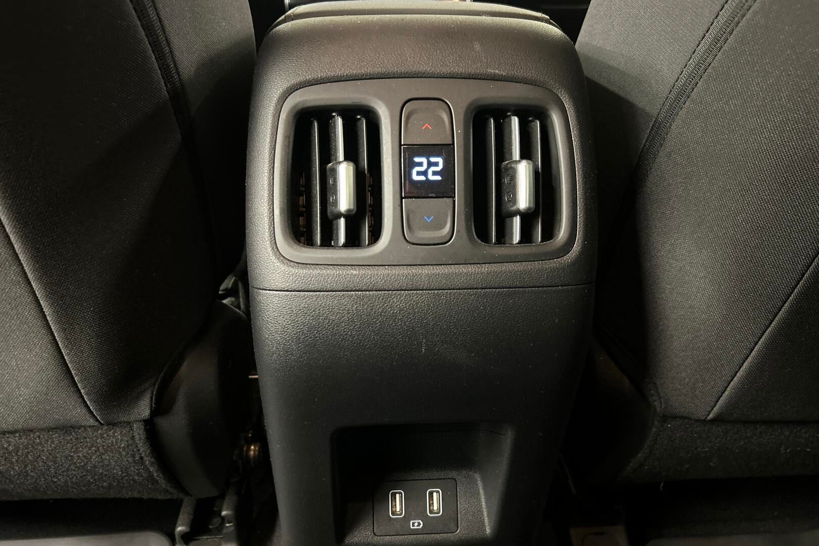 Hyundai Tucson iso kuva 21