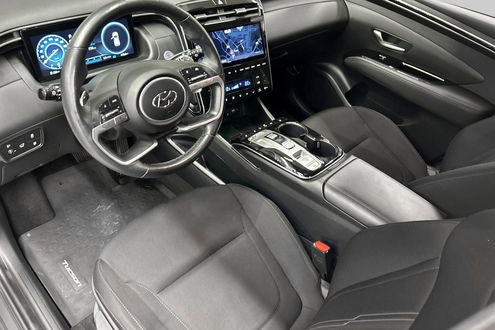 Hyundai Tucson iso kuva 8