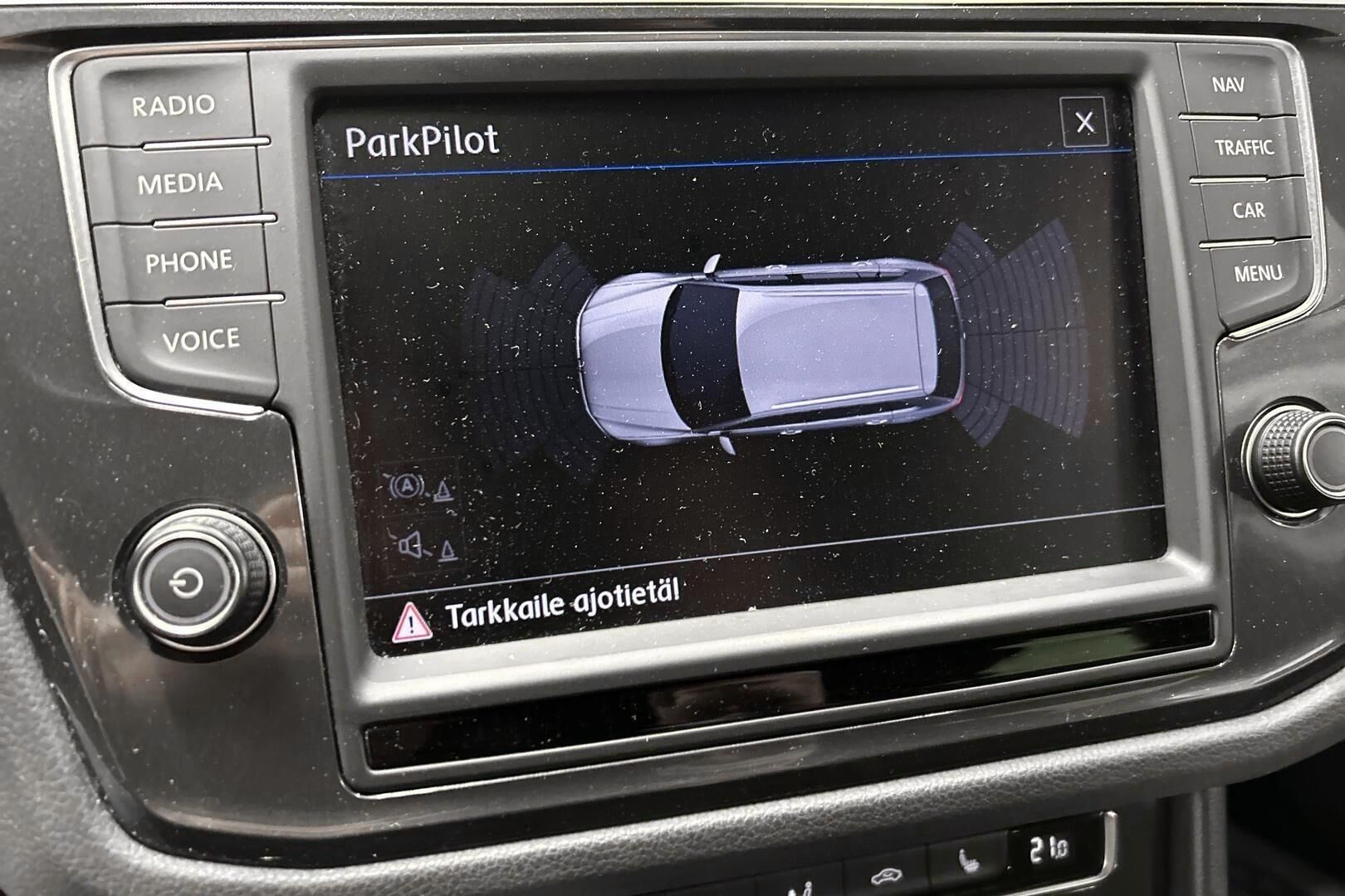 Volkswagen Tiguan iso kuva 24