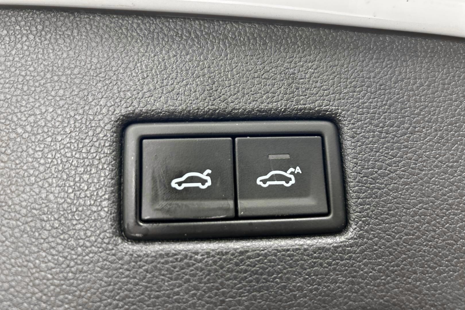 Volkswagen Tiguan iso kuva 21