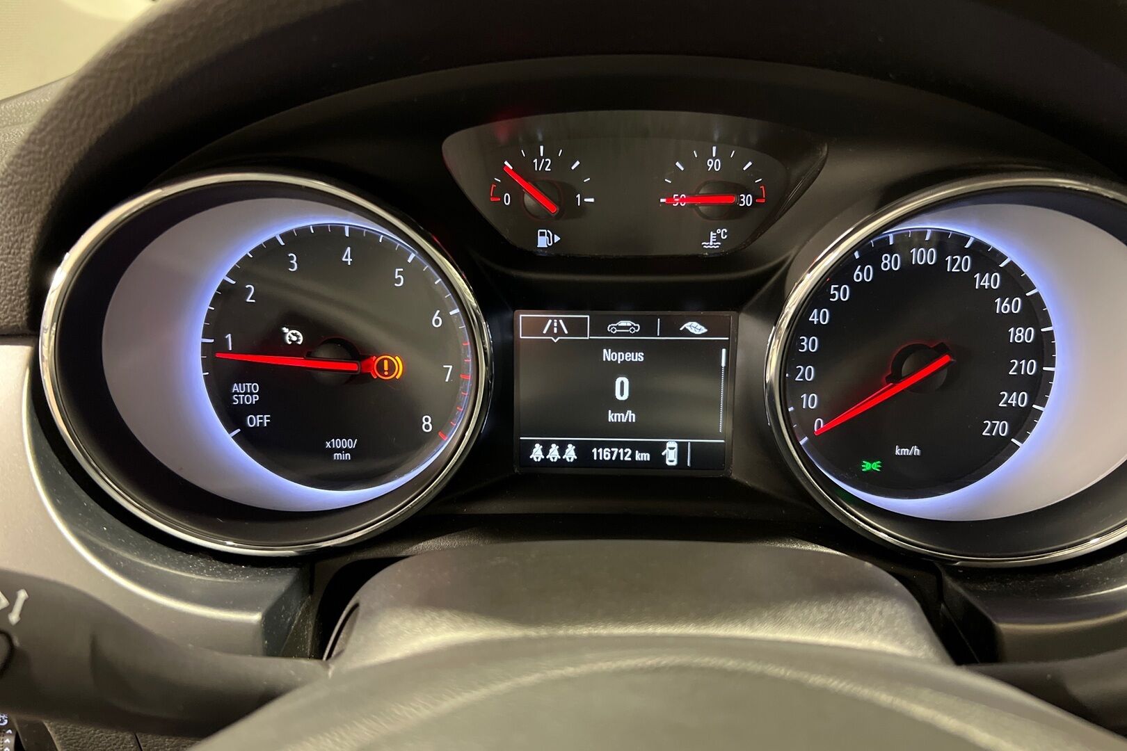 Opel Astra iso kuva 14