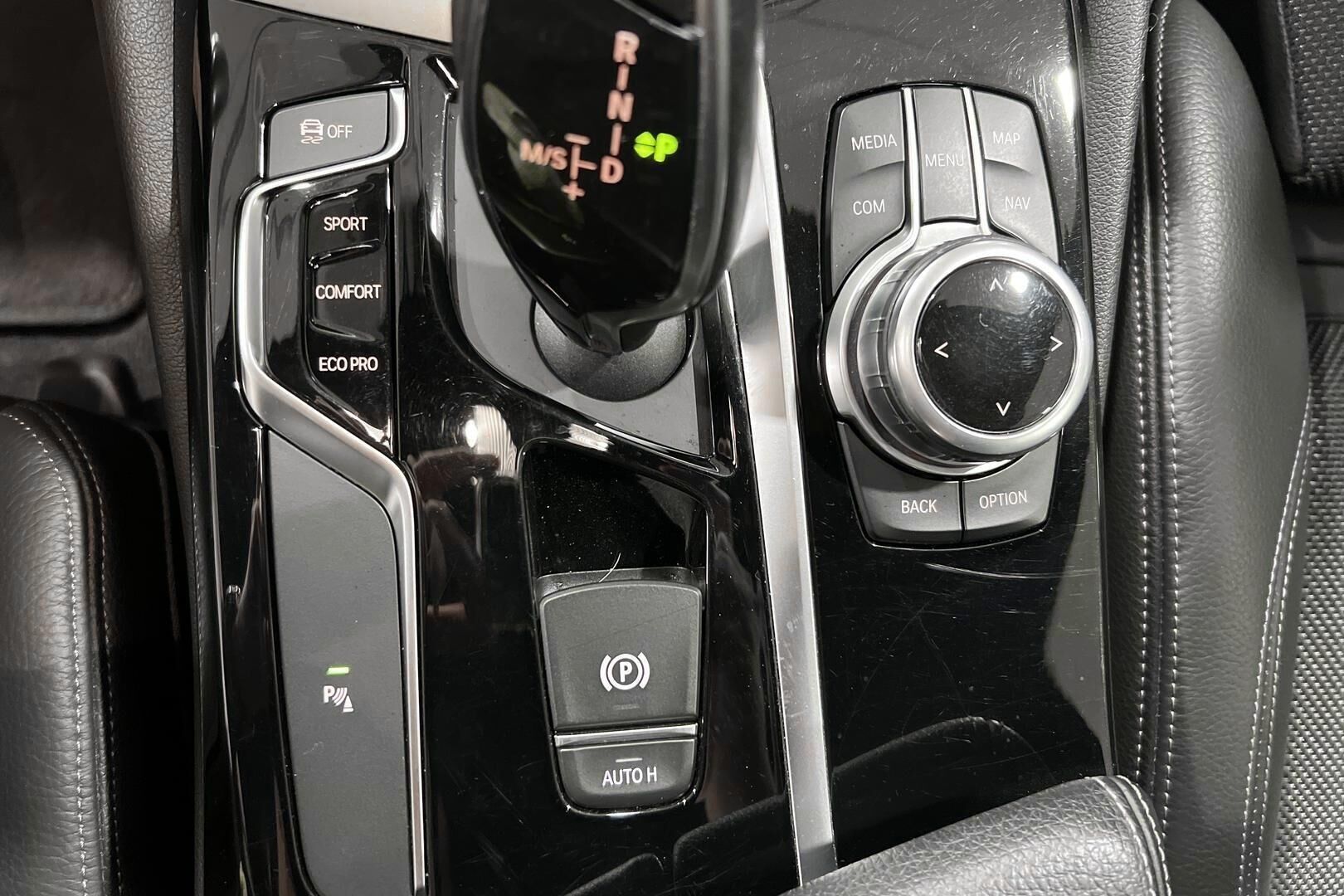 BMW 5-sarja iso kuva 22