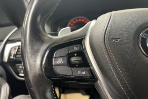 BMW 5-SARJA esikatselu 7