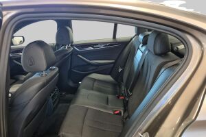 BMW 5-sarja esikatselu 8