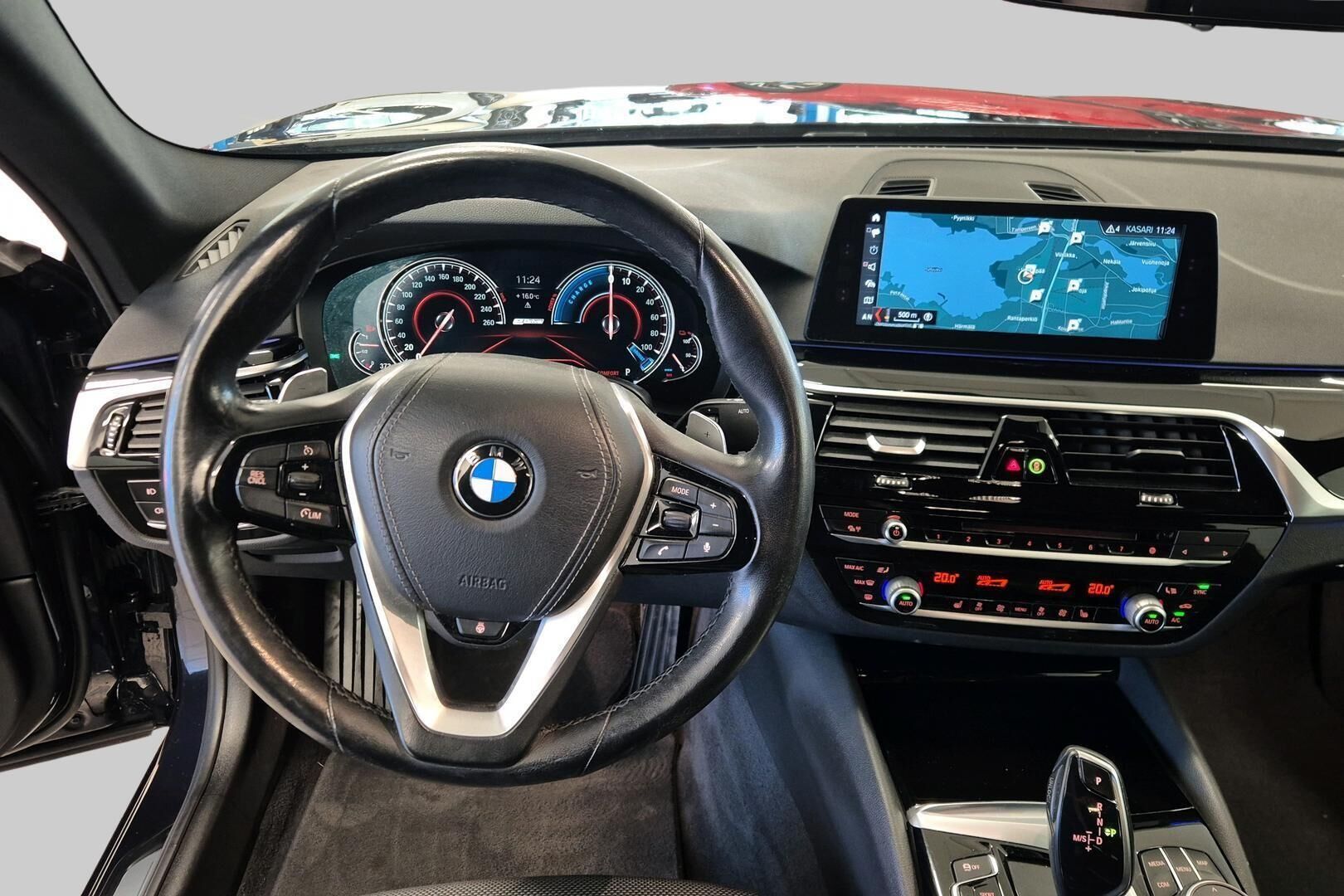 BMW 5-sarja iso kuva 10