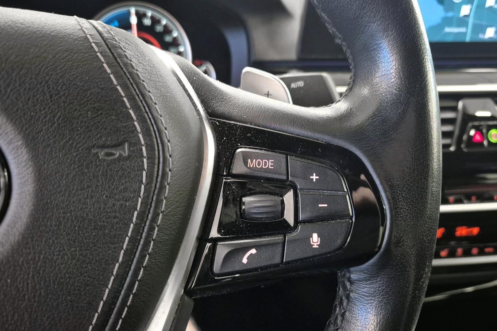 BMW 5-sarja iso kuva 16
