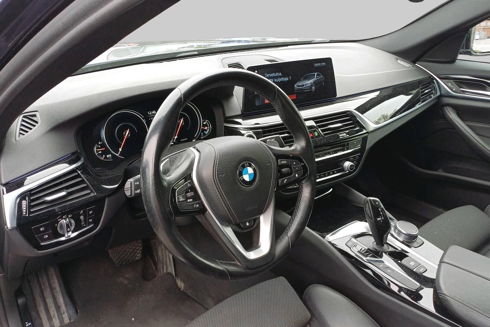 BMW 5-sarja iso kuva 2