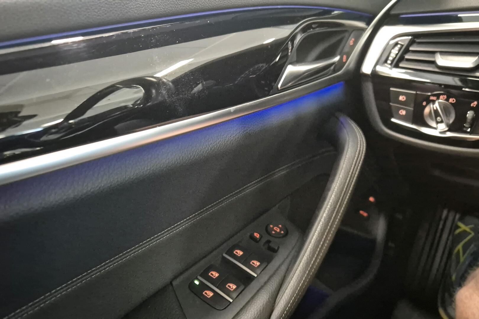 BMW 5-sarja iso kuva 19