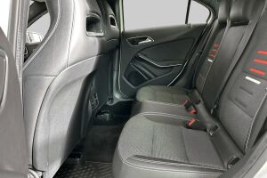 Mercedes-Benz A esikatselu 10