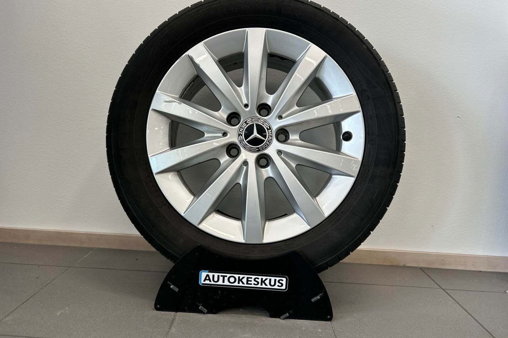 Mercedes-Benz A iso kuva 34