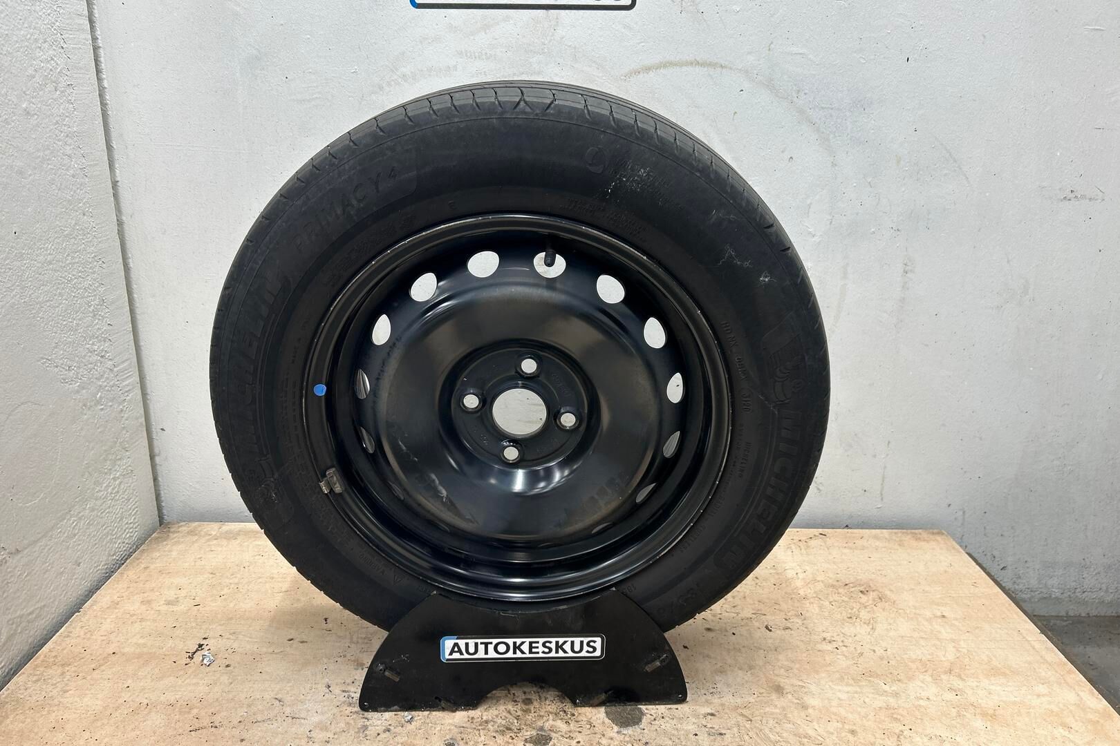 Hyundai i20 Hatchback iso kuva 22