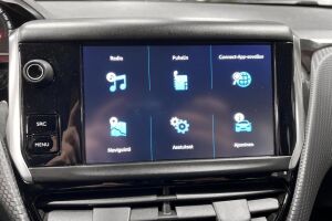 Peugeot 208 esikatselu 18