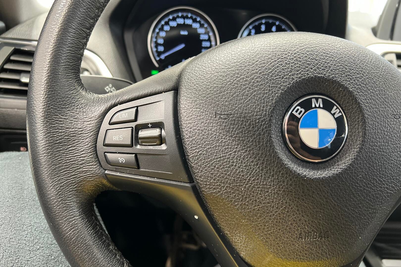 BMW 1-sarja iso kuva 24