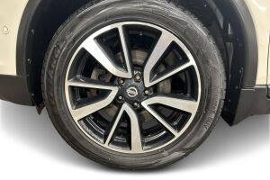 Nissan X-Trail esikatselu 13