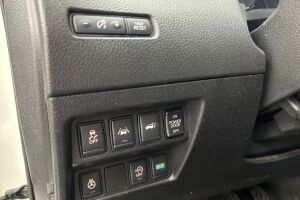 Nissan X-Trail esikatselu 17