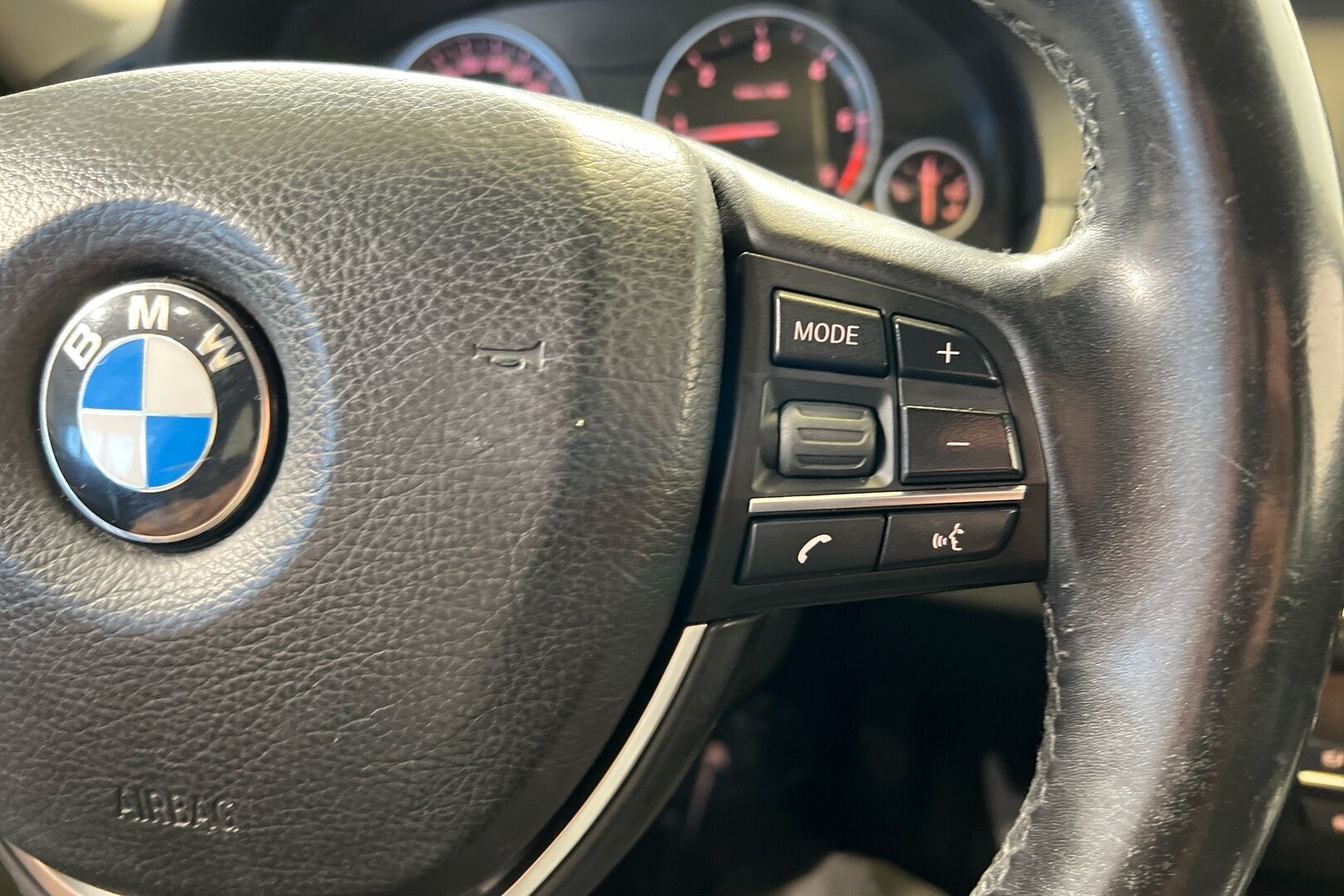 BMW 5-SARJA iso kuva 21