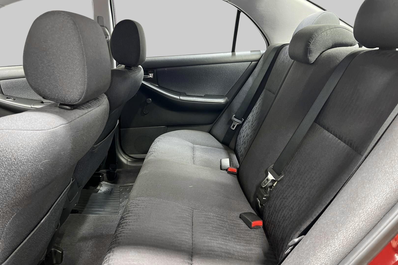 Toyota Corolla iso kuva 10