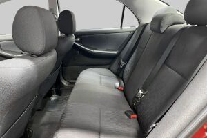 Toyota Corolla esikatselu 10