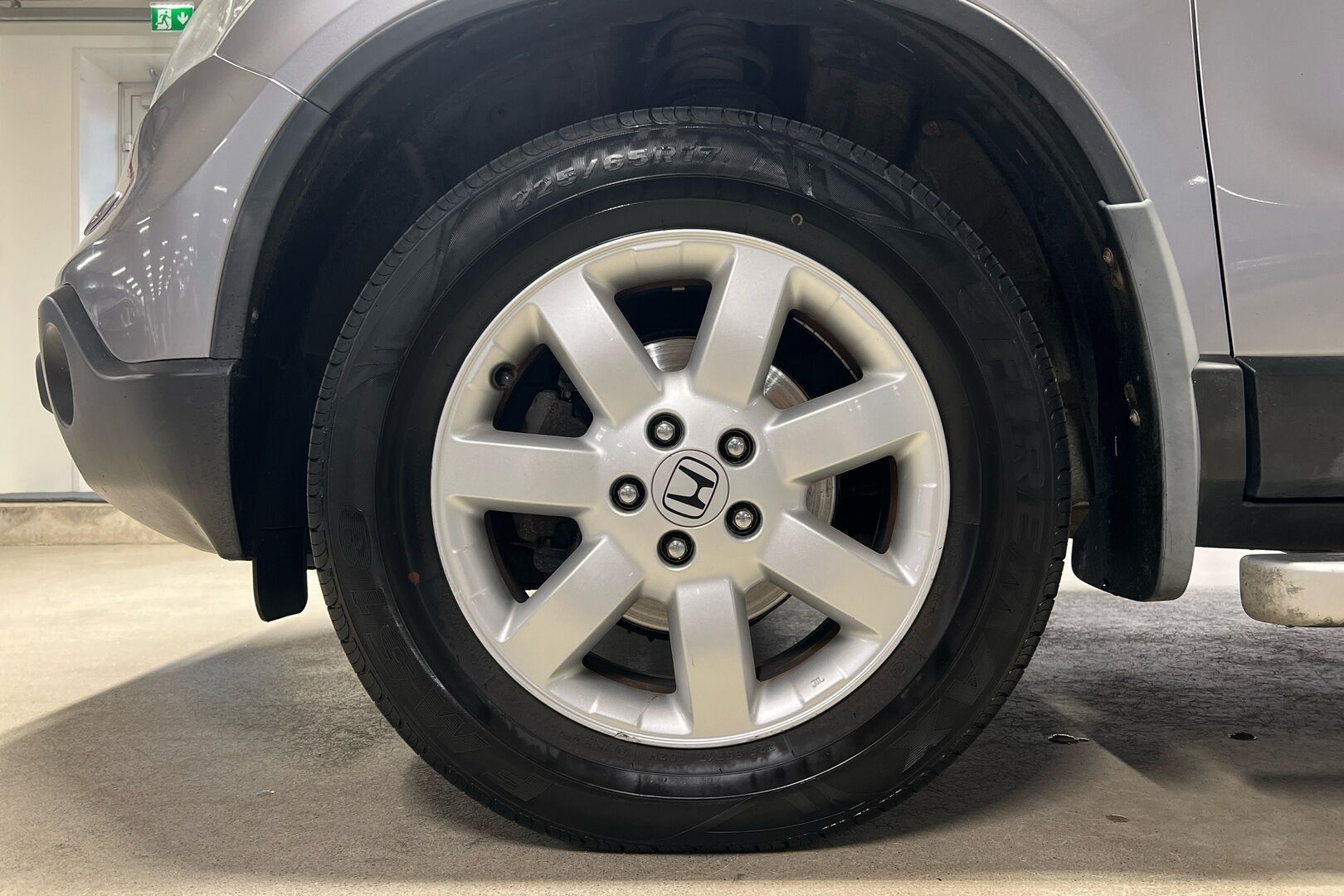 Honda CR-V iso kuva 15
