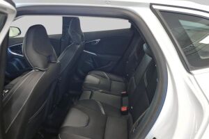 Volvo V40 esikatselu 6