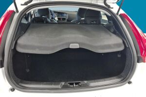 Volvo V40 esikatselu 8