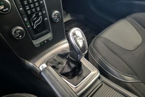 Volvo V40 esikatselu 12