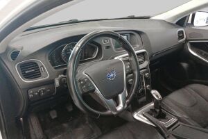 Volvo V40 esikatselu 1