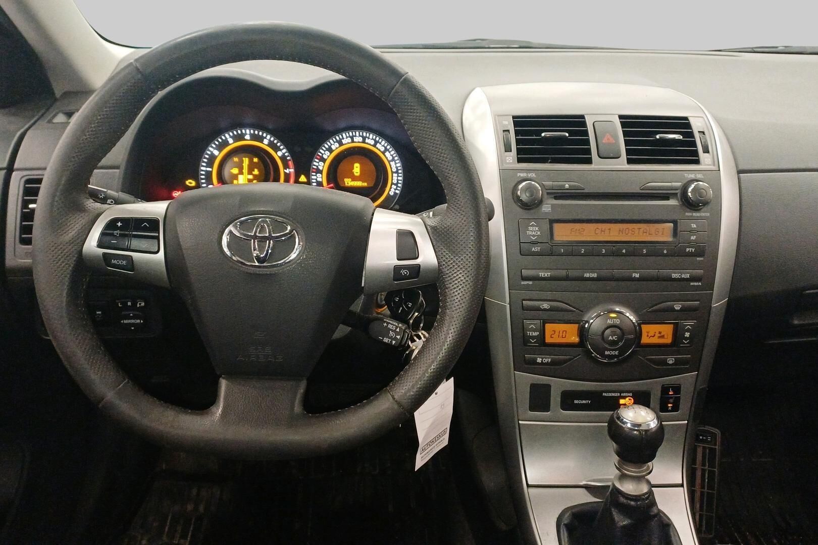 Toyota Corolla iso kuva 1