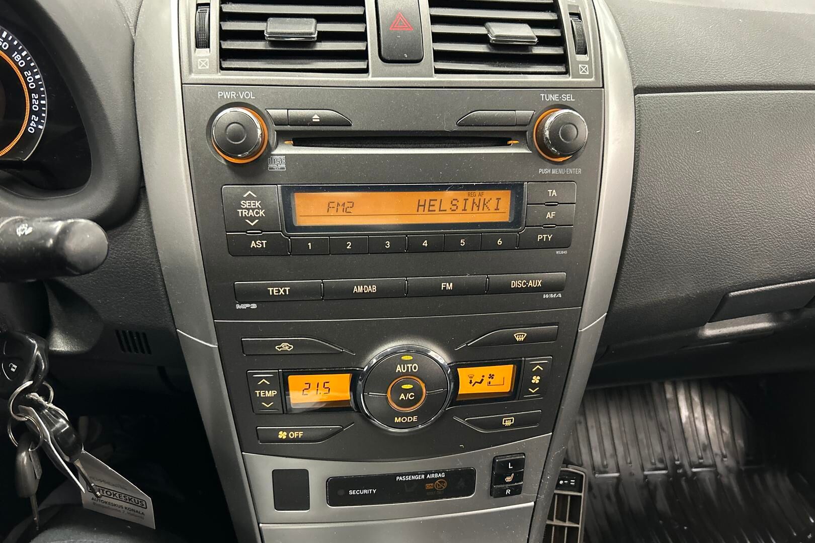 Toyota Corolla iso kuva 16