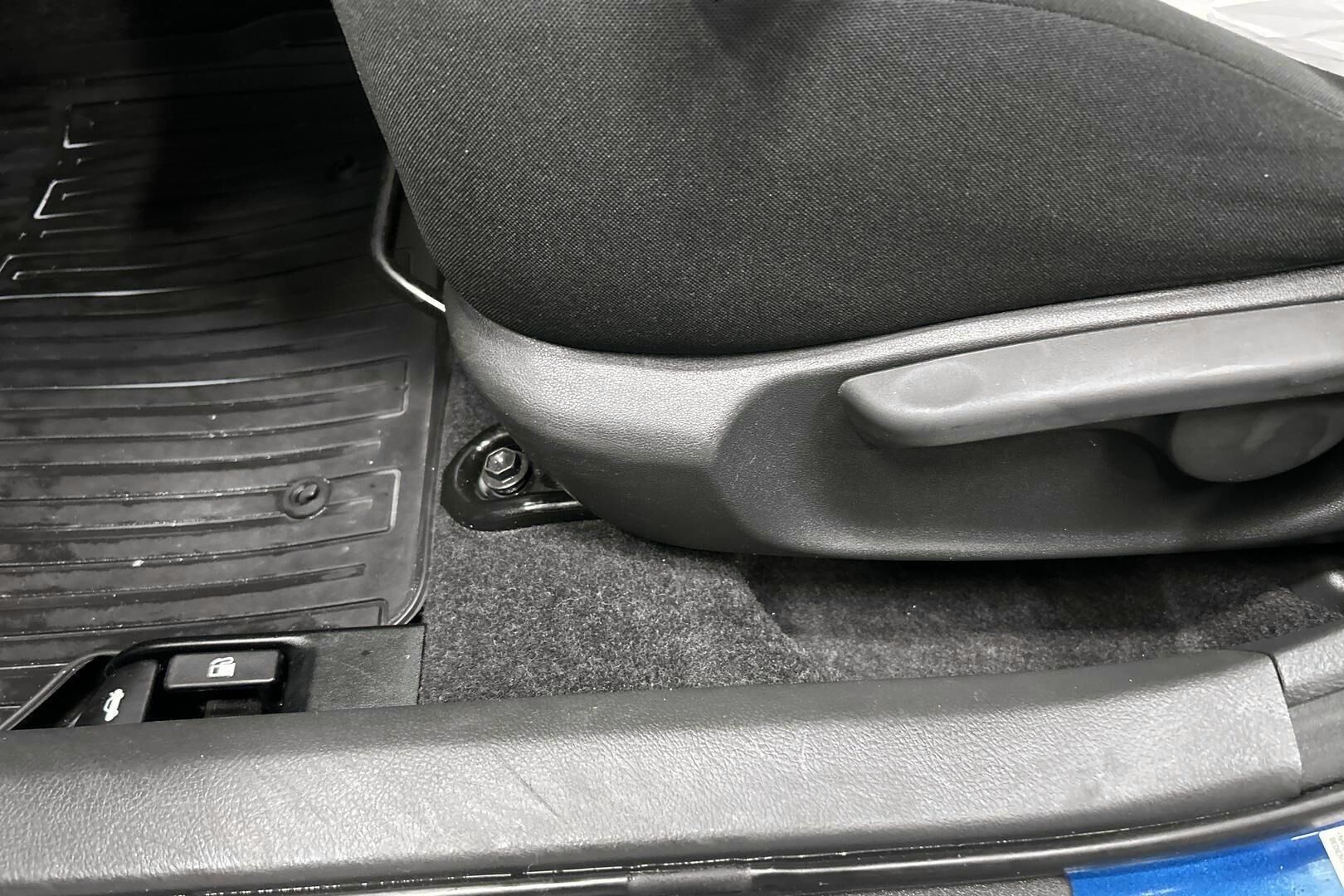 Toyota Corolla iso kuva 21