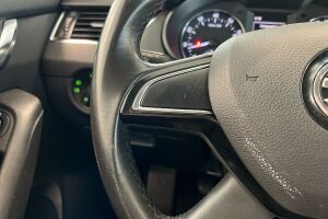 Skoda Octavia esikatselu 17