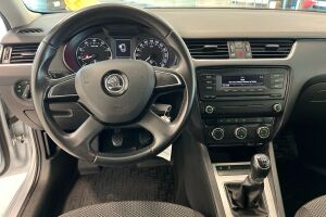 Skoda Octavia esikatselu 21