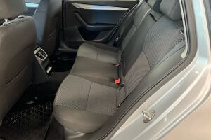 Skoda Octavia esikatselu 9