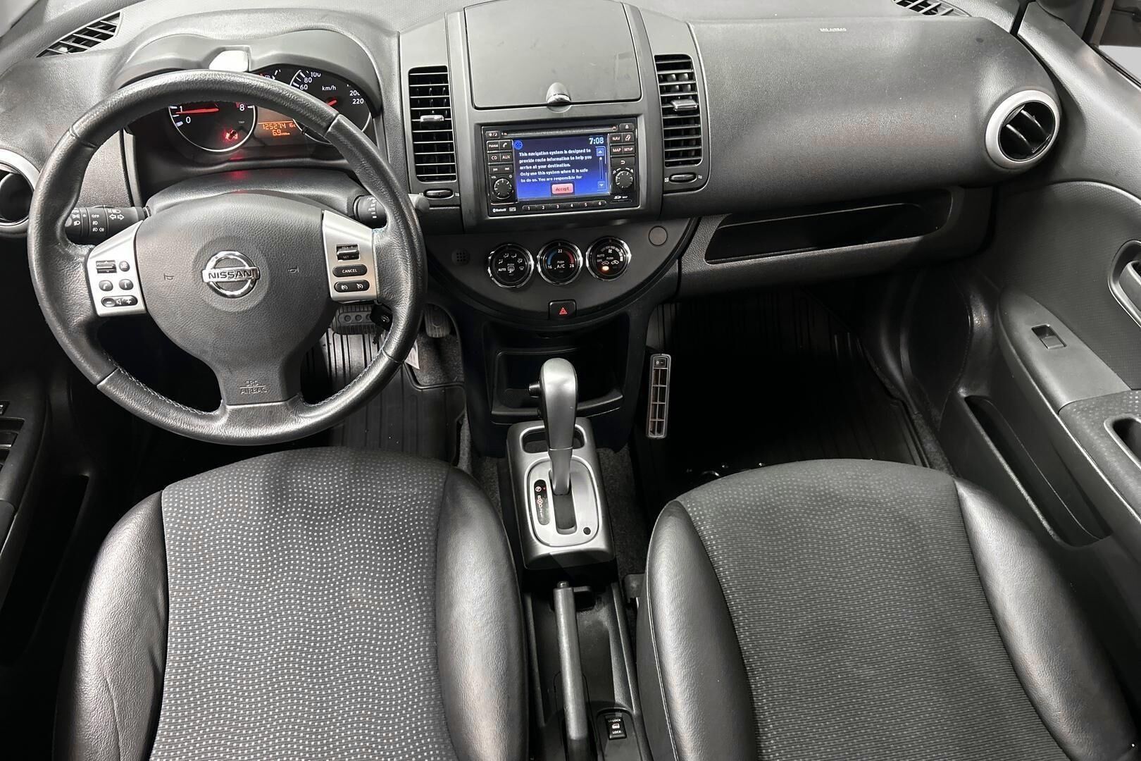 Nissan Note iso kuva 11