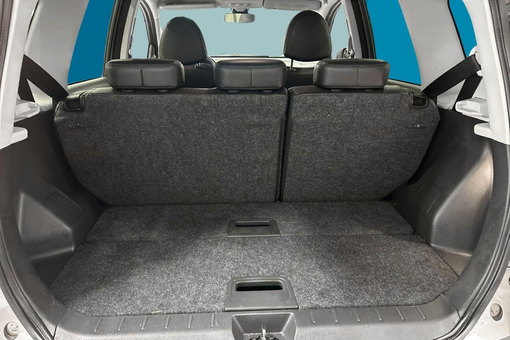 Nissan Note iso kuva 12
