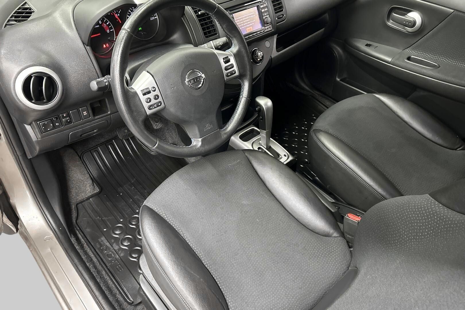 Nissan Note iso kuva 9