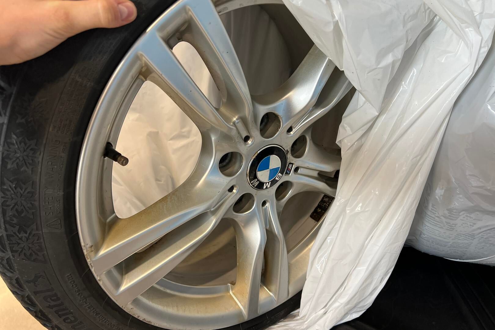 BMW 3-sarja iso kuva 11