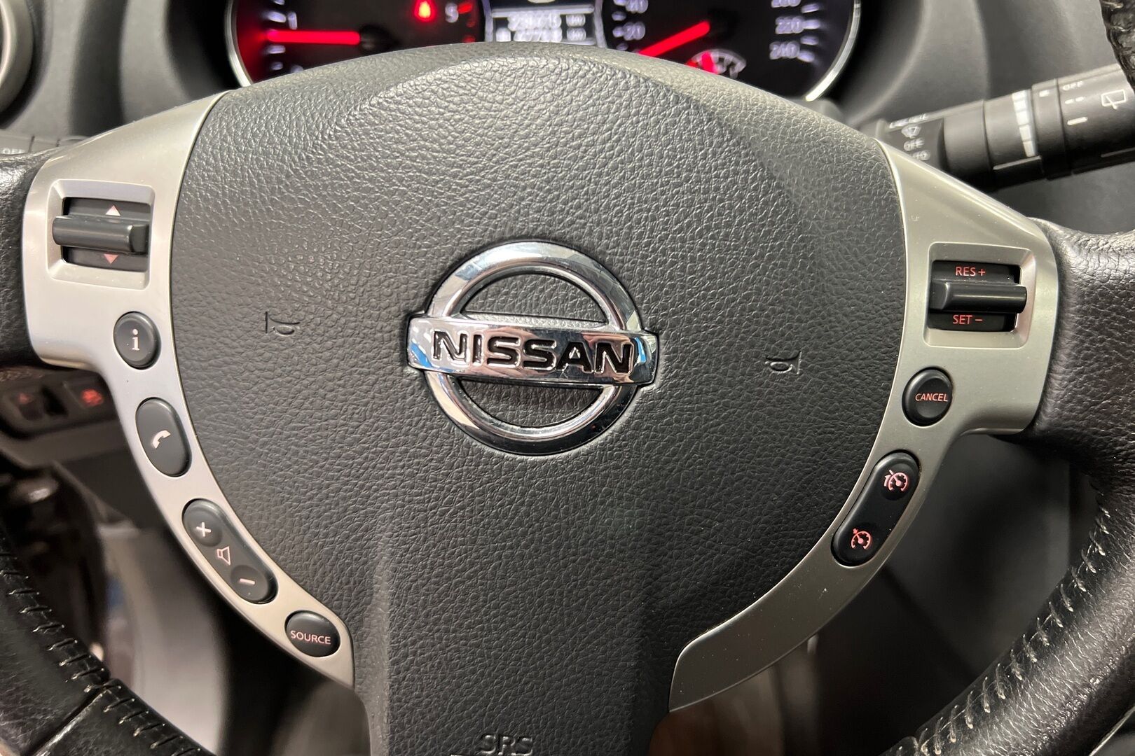 Nissan Qashqai iso kuva 13
