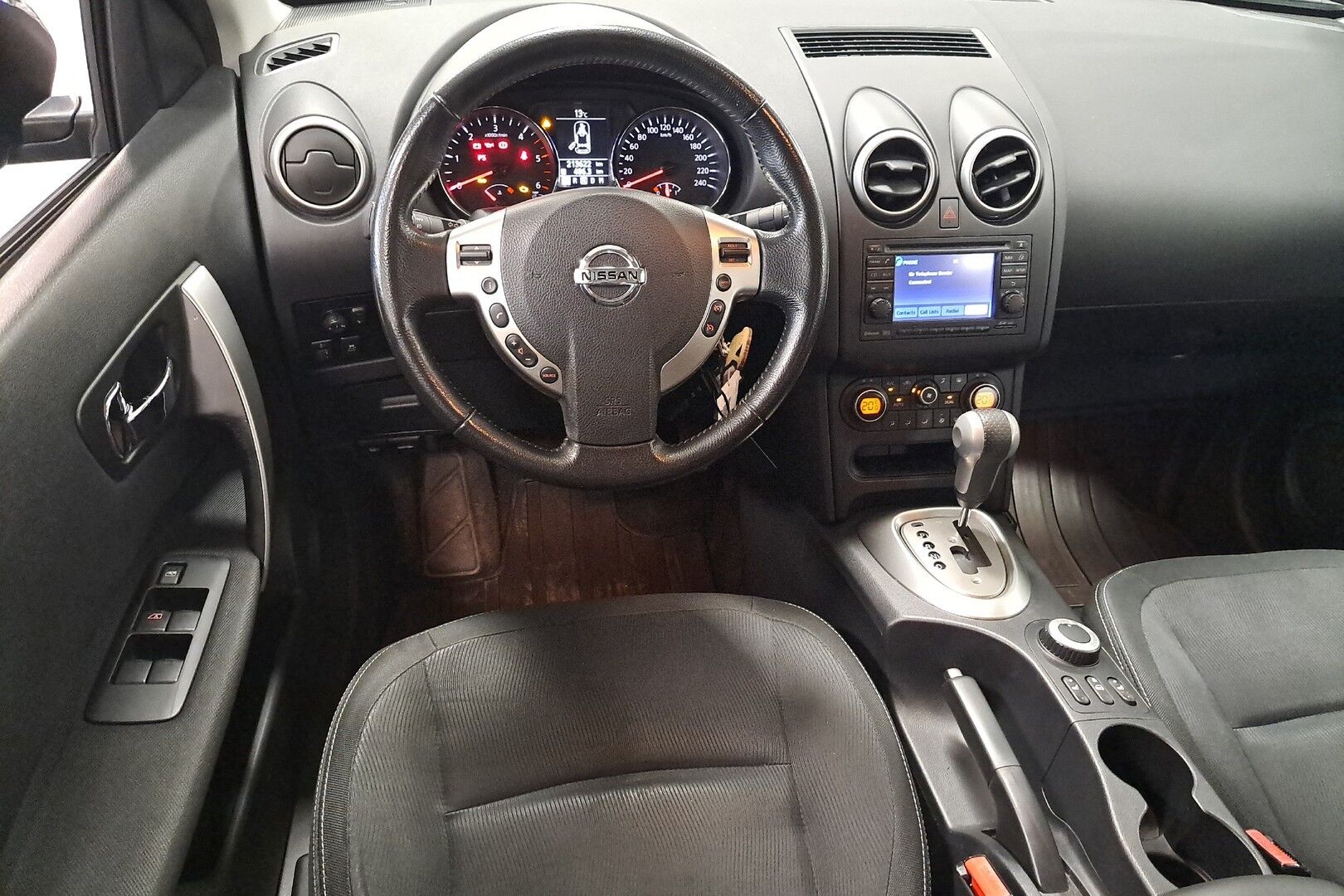Nissan Qashqai iso kuva 13